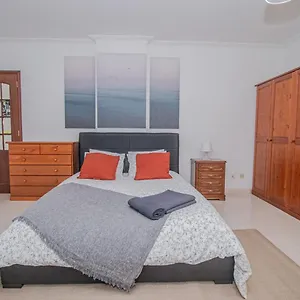 Privatunterkunft Charming Private In An A2 Penha -, Distrikt Faro